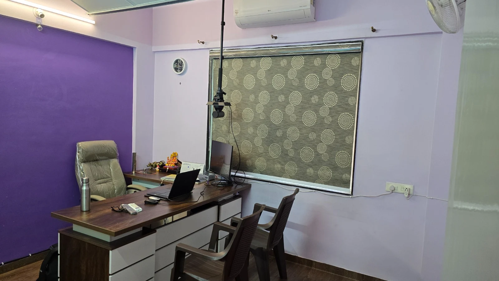 A focused setting for market education